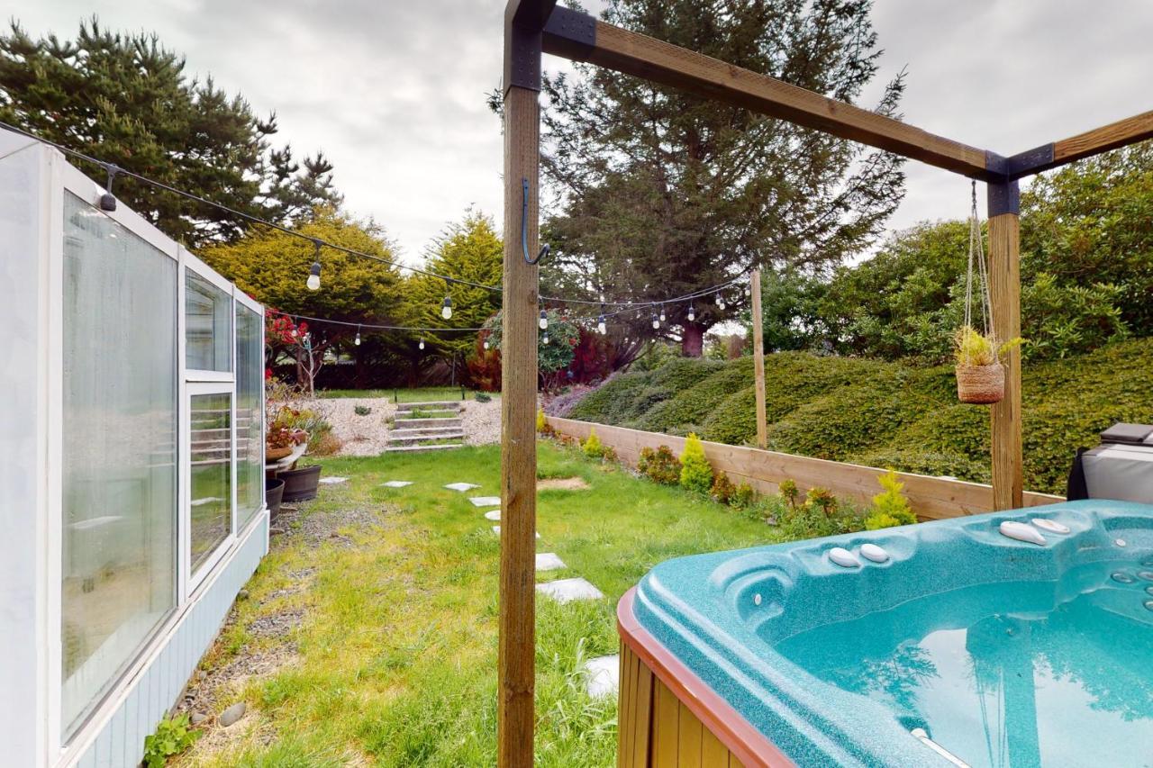 Good Fortune McKinleyville Exterior photo